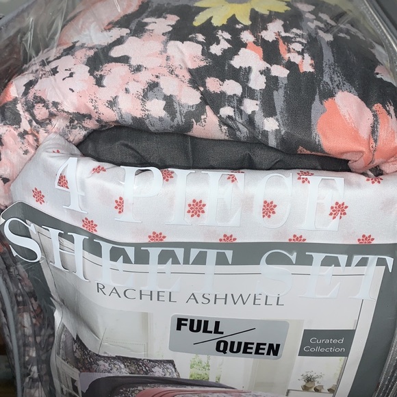 Rachel Ashwell Bedroom Queen Comforter Set,8-Piece - Picture 11 of 16